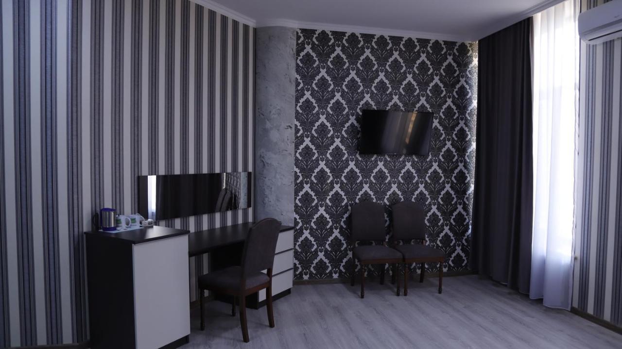 Lime Hotel & Restaurant Complex Gyumri Esterno foto 3D interior rendering